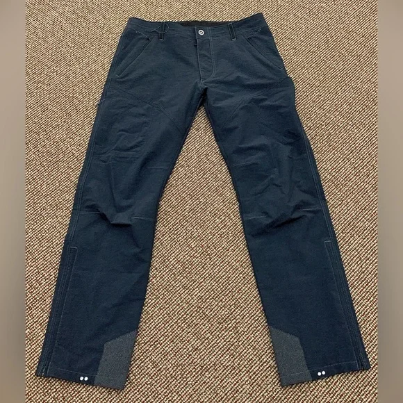 Men’s 34 x 32 Kuhl Klash Gotham Soft Shell Water Repellent Hybrid Tech Pants